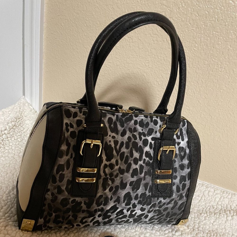 Kohls Animal Print Bag, White, Black, Gray,